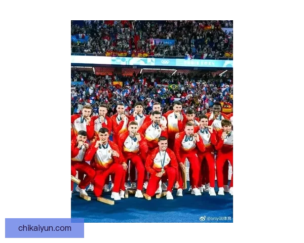 西班牙队热身赛再创佳绩，年轻球员表现亮眼，备战新赛季值得关注