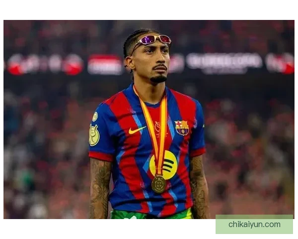 拉菲尼亚在巴萨状态回暖，近期表现值得关注