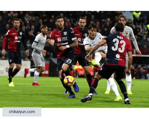 足球右路助攻表现稳健，球队进攻竞争力增强